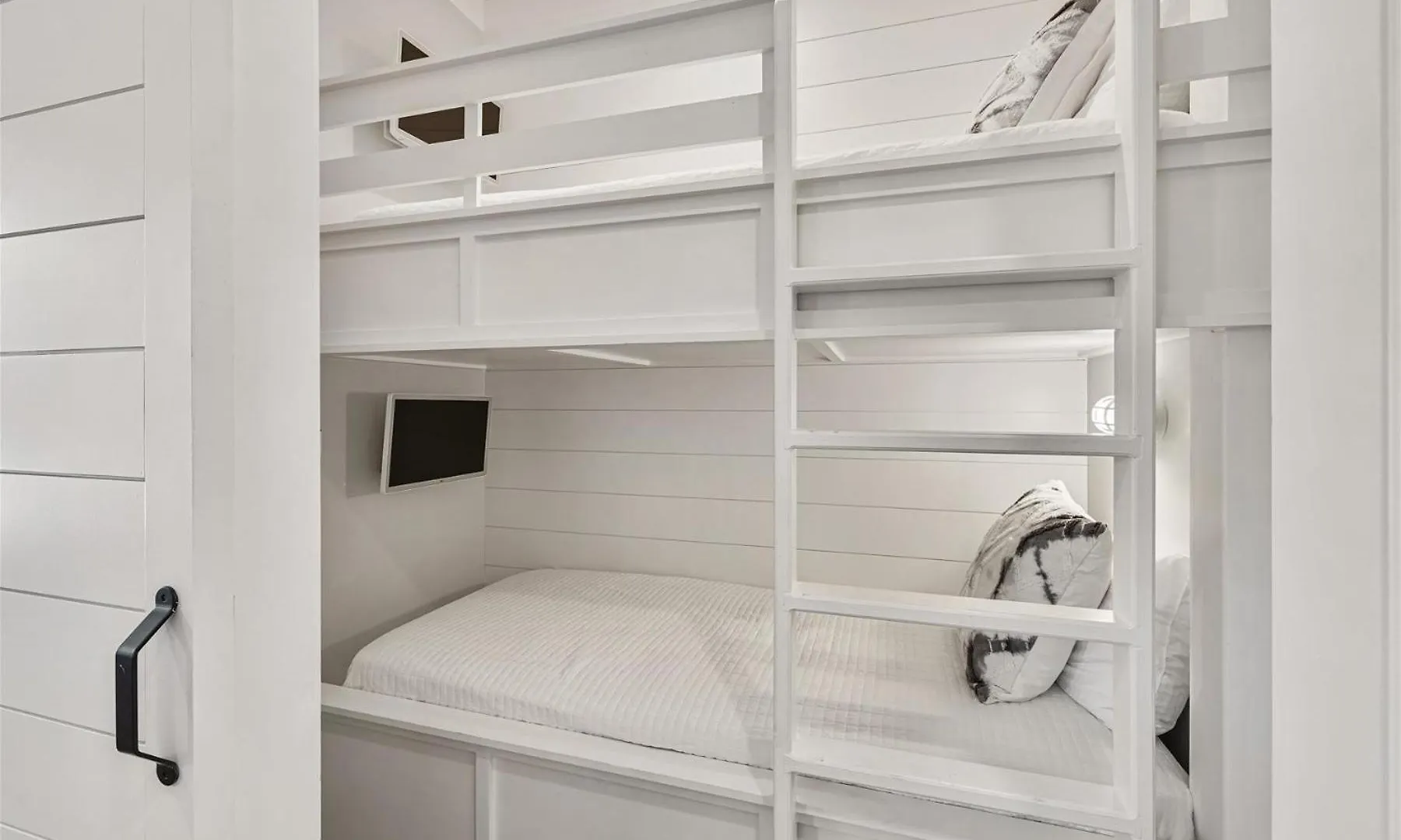 Seacrest - Hidden Gem Villa Panama City Beach